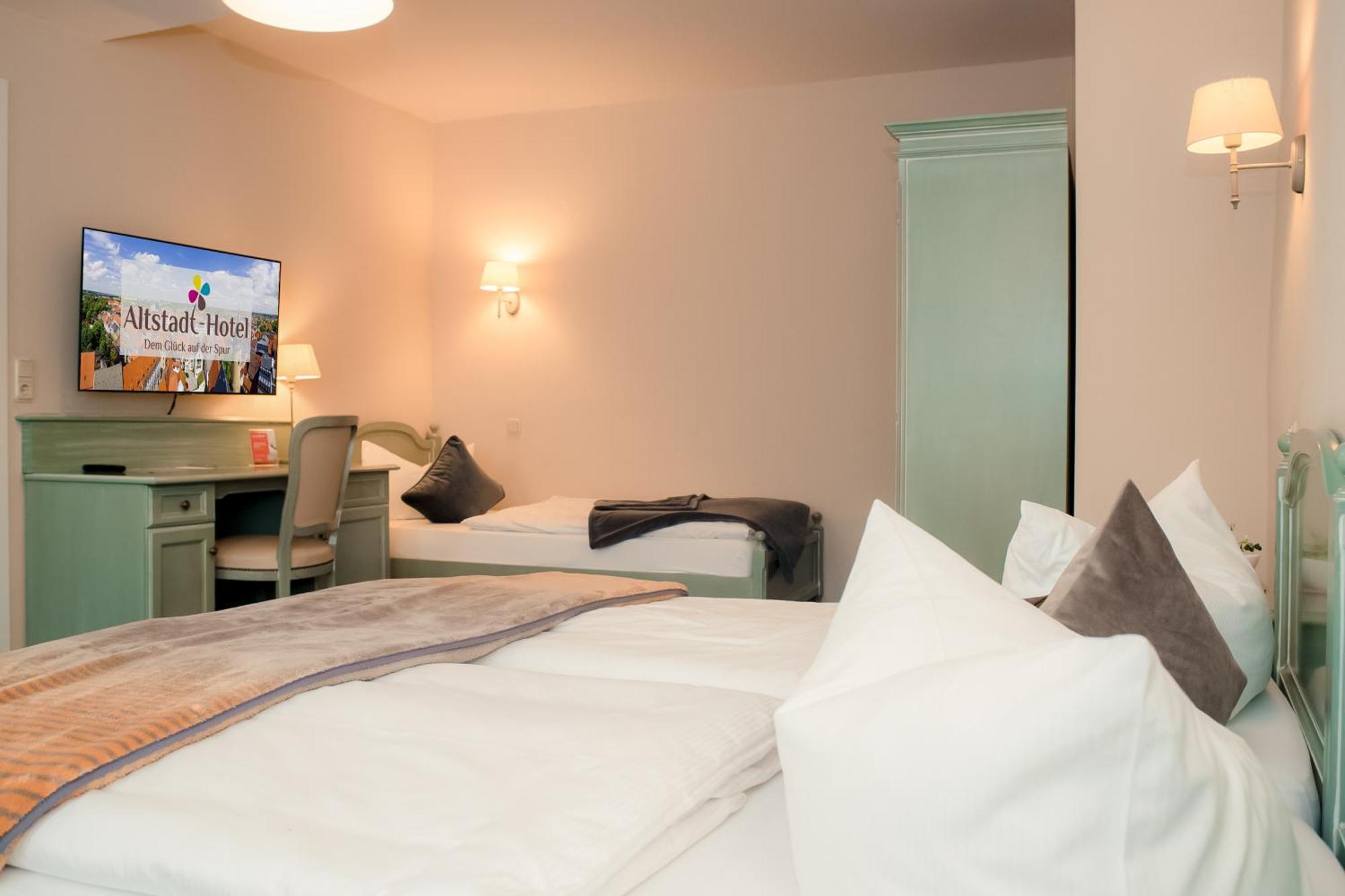 Altstadt-hotel Hotel